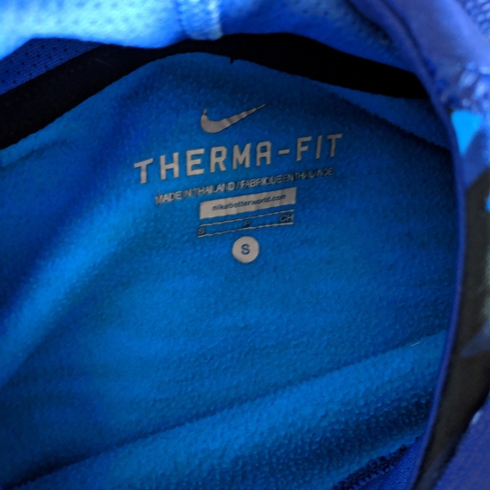 🔥 Nike Hoodie - Picture 5 of 7